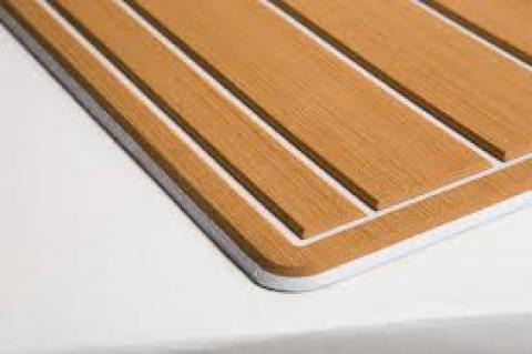 E-DEK PE ΑΥΤΟΚΟΛΛΗΤΟ ΣΥΝΘΕΤΙΚΟ TEAK DECK ΦΥΛΛΟ 2050 x 1030mm (2.11m2) ΧΡΩΜΑ ΤΕΑΚ ΜΕ ΛΕΥΚΟ ΑΡΜΟ